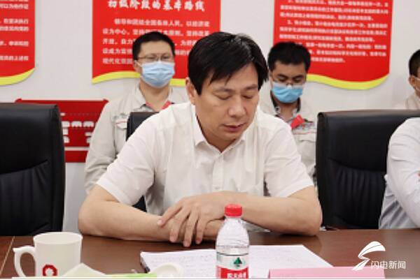 山東省建材工會 踐行新發(fā)展理念 暨 送法進企業(yè) 活動在濟寧曲阜中聯(lián)舉辦